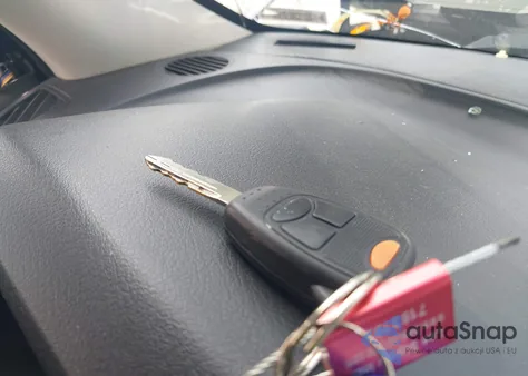 2015 Jeep Patriot High Altitude Edition z USA, uszkodzony, nr VIN 1C4NJRFB4FD175904